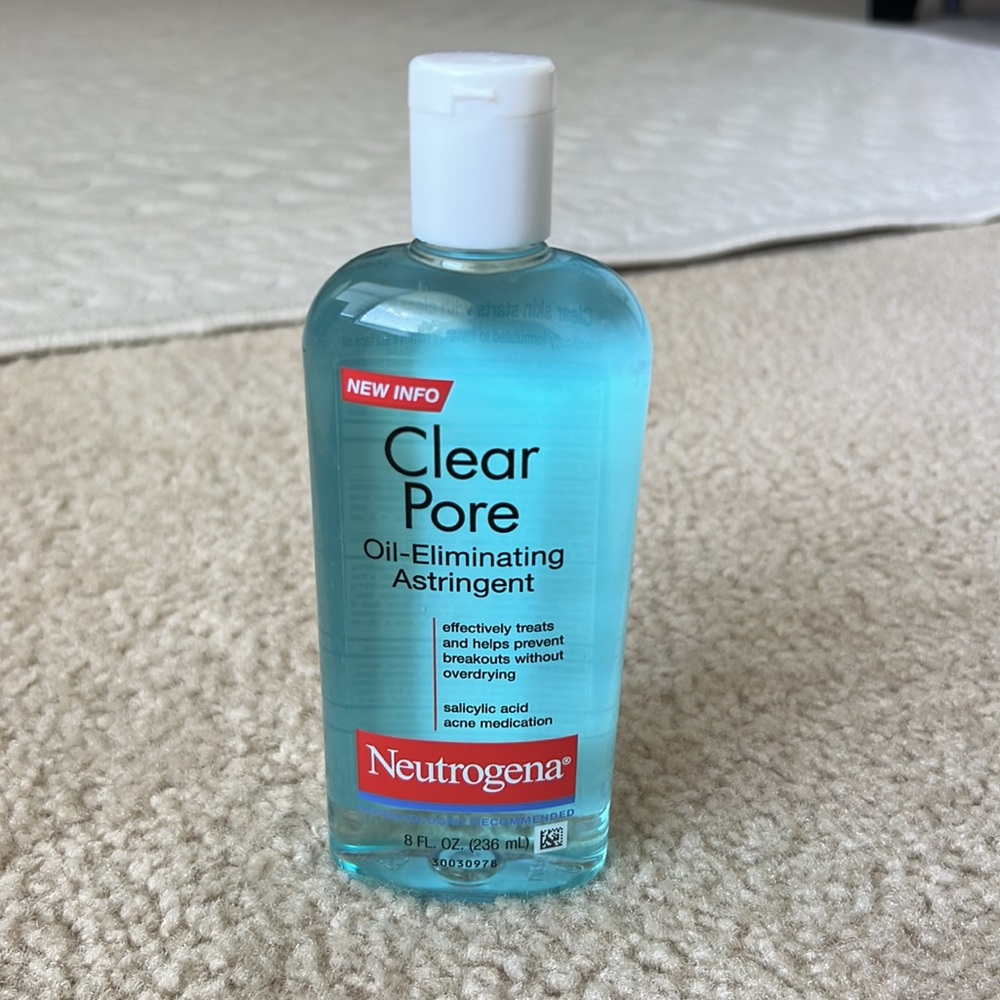 Neutrogena Clear Pore Astringent